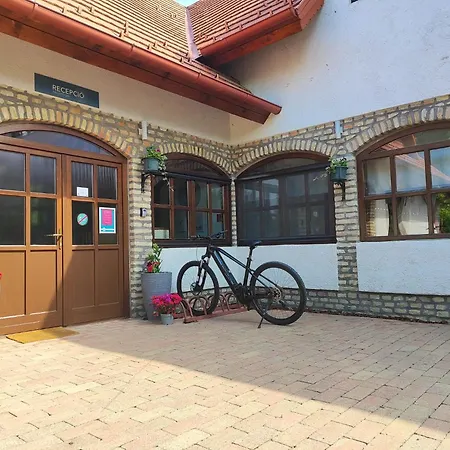 Apartament Velociped Vendeghaz *